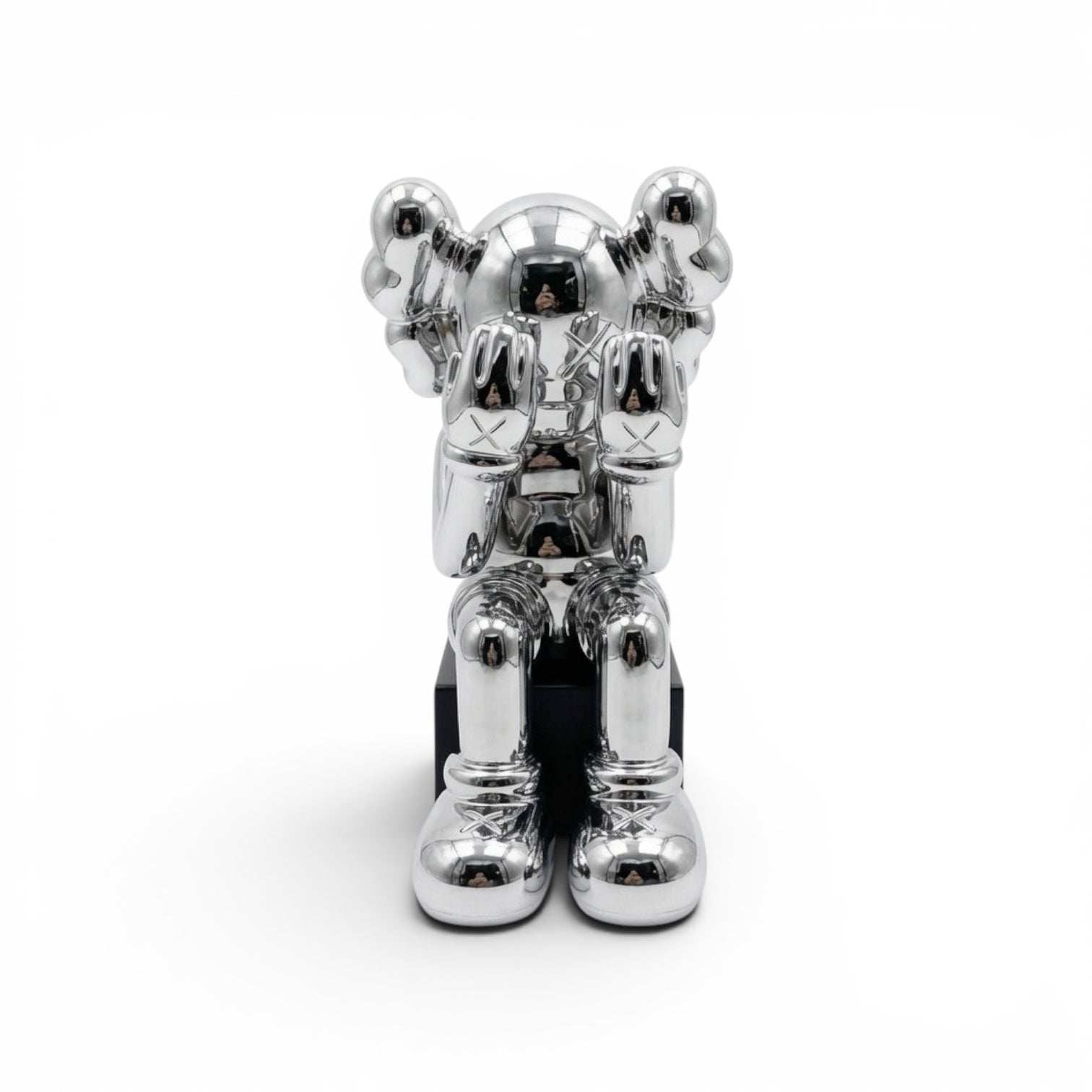 Kaws Oturan Figur Heykel 28cm